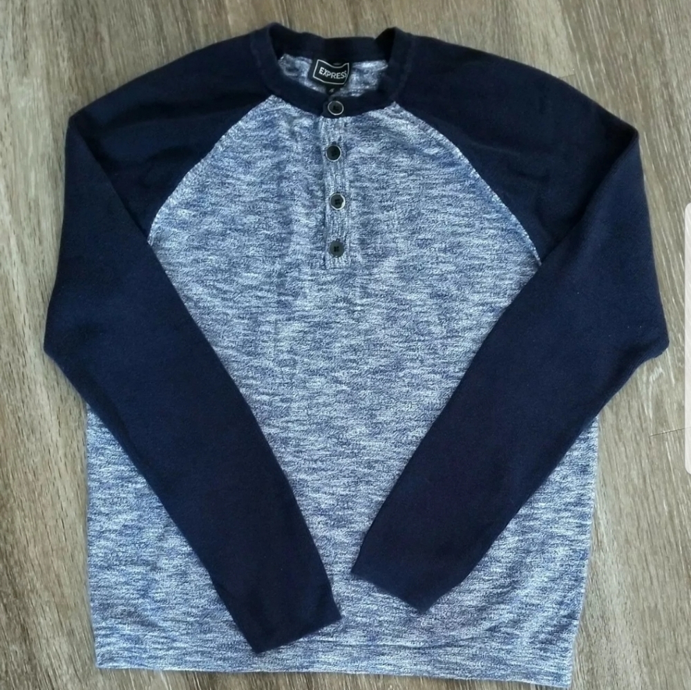 COPY - Express Men's Knit Pullover Long sleeves shirt M